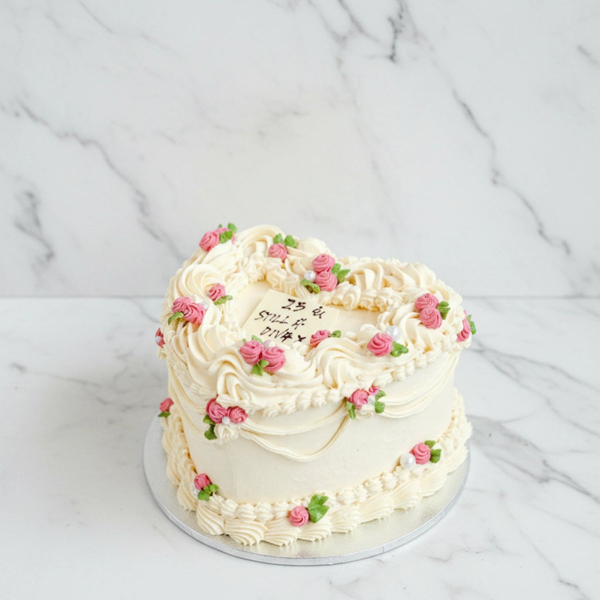 Vintage Style Cake